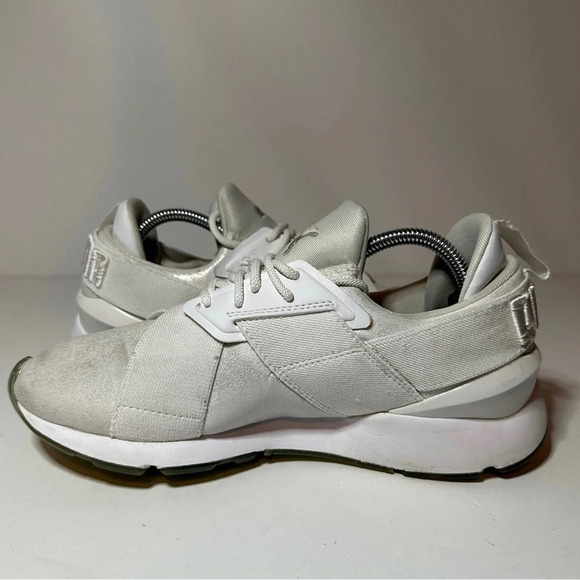 Puma Womens Shoes Muse ICE 366777 01 White Runnin Sneakers Size 7.5 (277 Box 31) - Picture 3 of 9